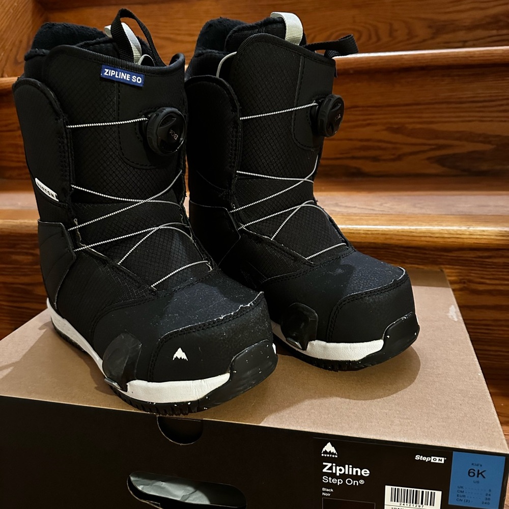 Burton Kids Zipline Step On Black and White Snow Boots